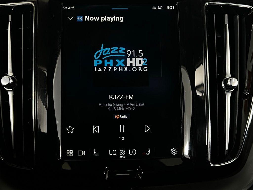 used 2024 Volvo XC60 car, priced at $30,673