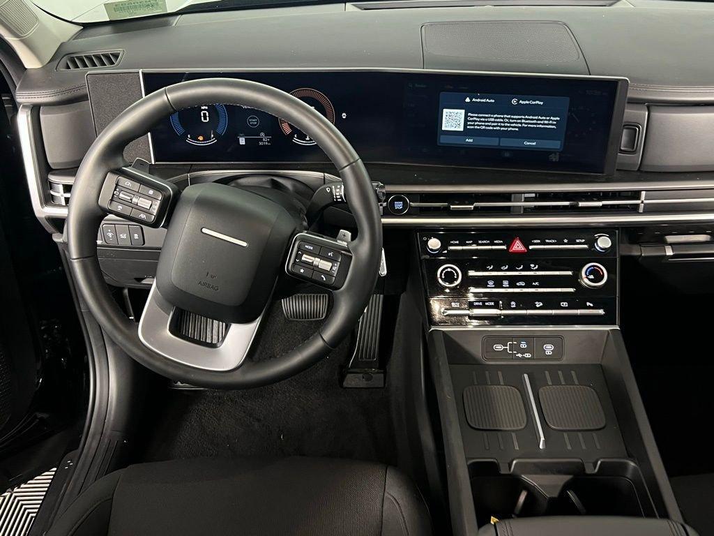 used 2025 Hyundai Santa Fe car, priced at $27,773