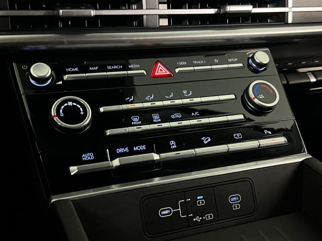 used 2025 Hyundai Santa Fe car, priced at $27,773