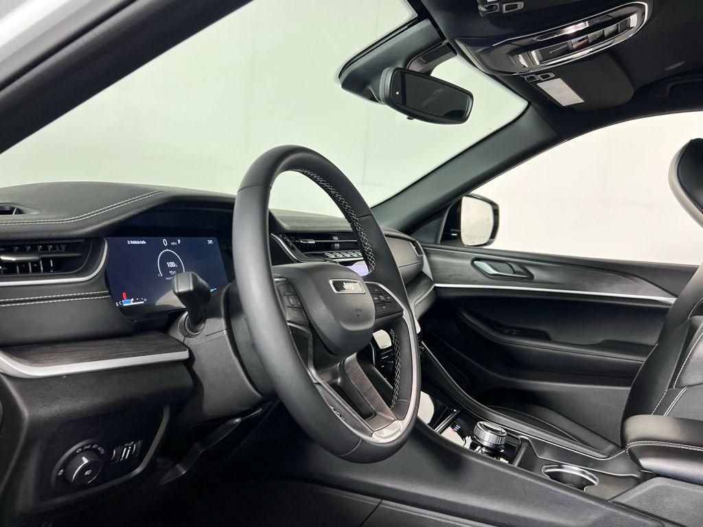 used 2024 Jeep Grand Cherokee L car, priced at $28,973