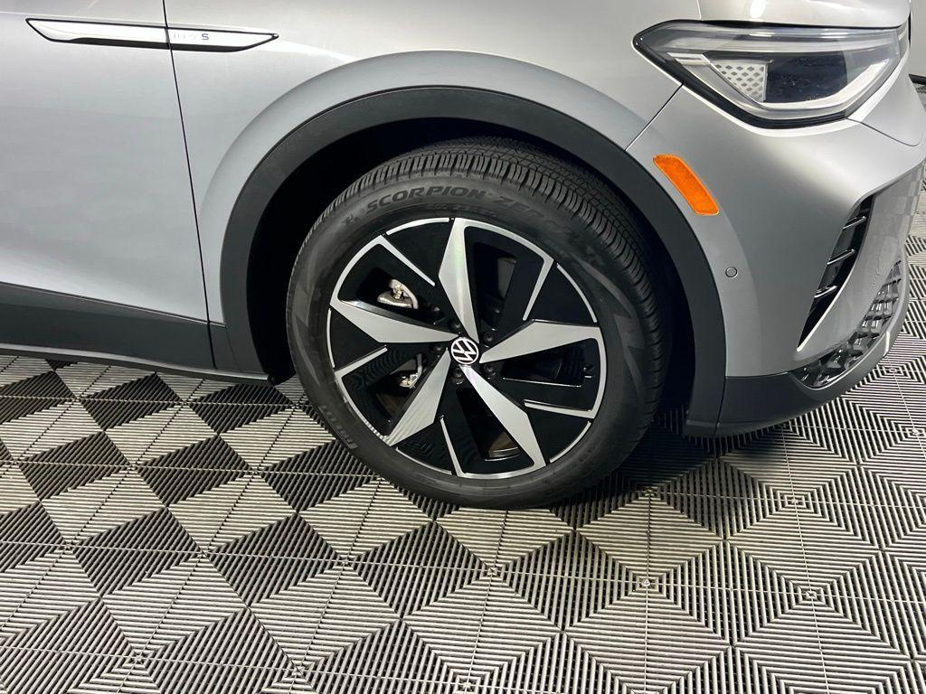 used 2023 Volkswagen ID.4 car, priced at $20,975