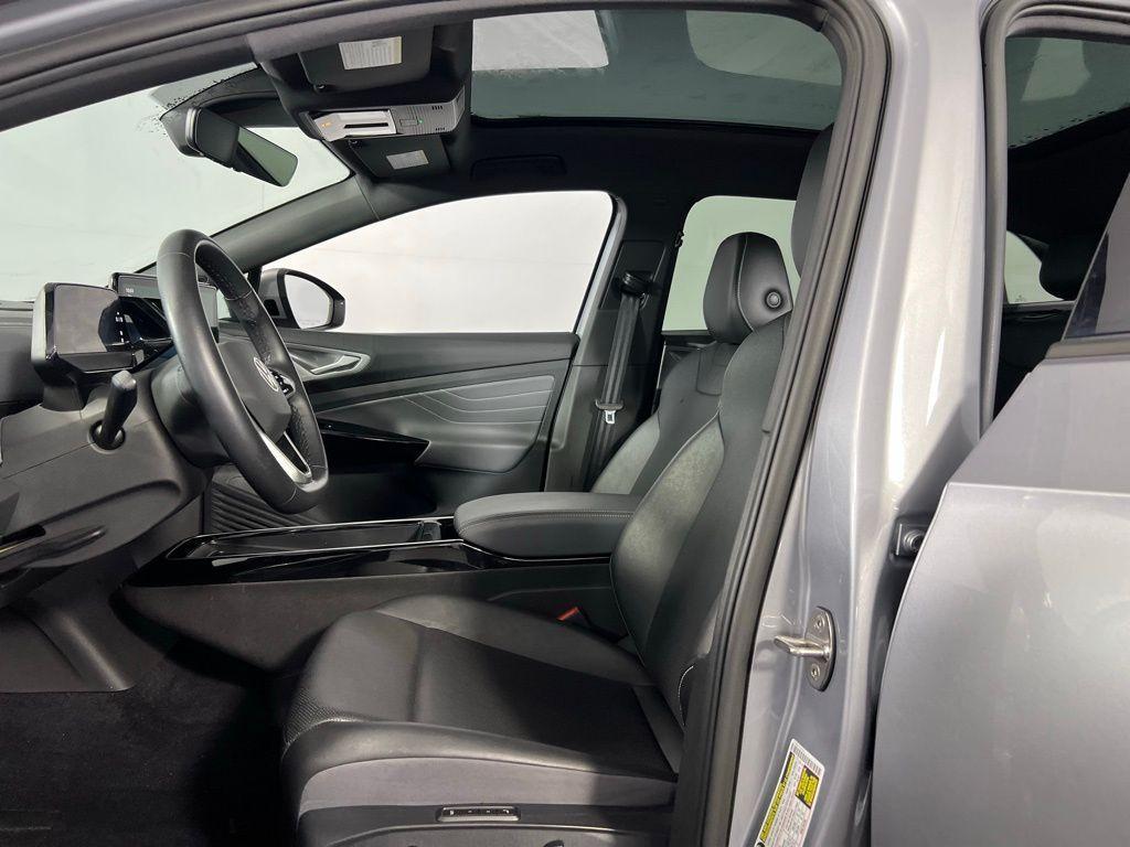 used 2023 Volkswagen ID.4 car, priced at $17,975