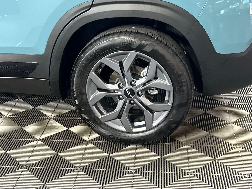 used 2024 Kia Seltos car, priced at $22,073