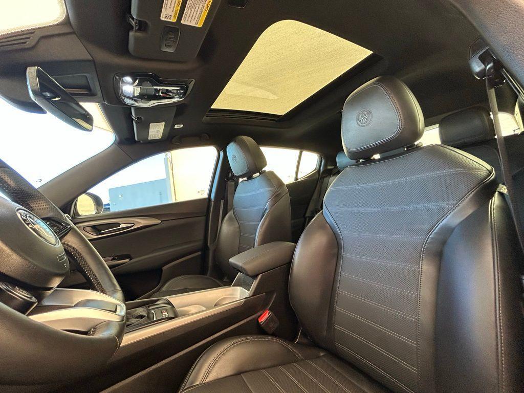 new 2024 Alfa Romeo Tonale car, priced at $34,190