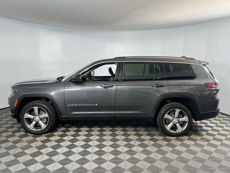 used 2022 Jeep Grand Cherokee L car, priced at $29,575