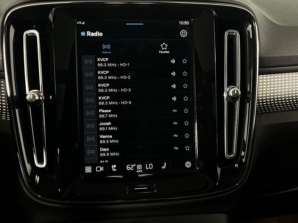 used 2022 Volvo XC40 Recharge Pure Electric car, priced at $25,473