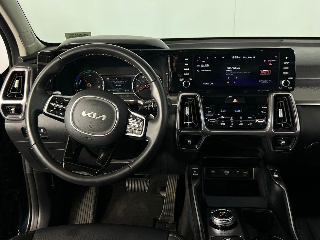 used 2023 Kia Sorento Hybrid car, priced at $21,675