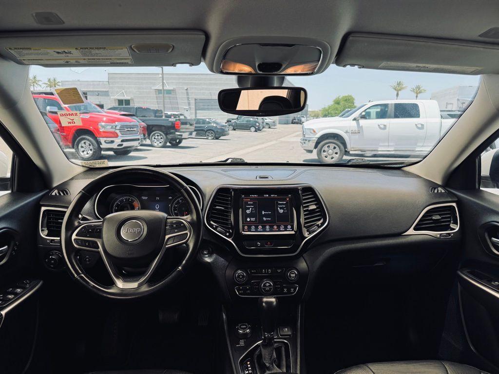 used 2019 Jeep Cherokee car, priced at $16,374