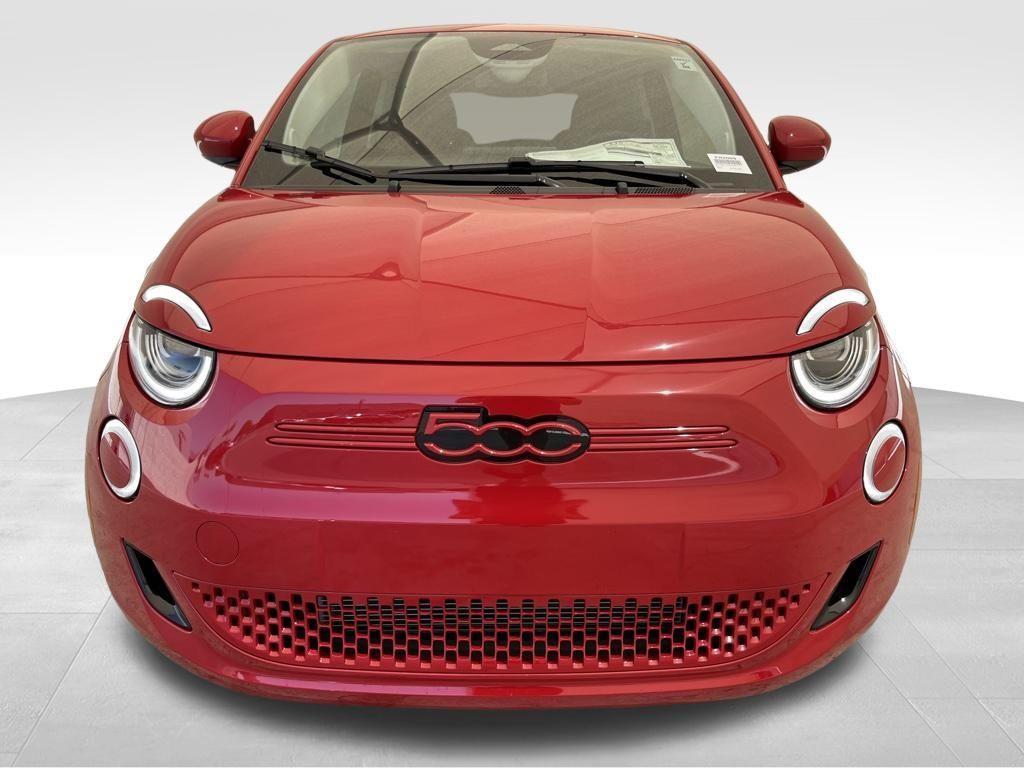 new 2024 FIAT 500e car, priced at $31,595