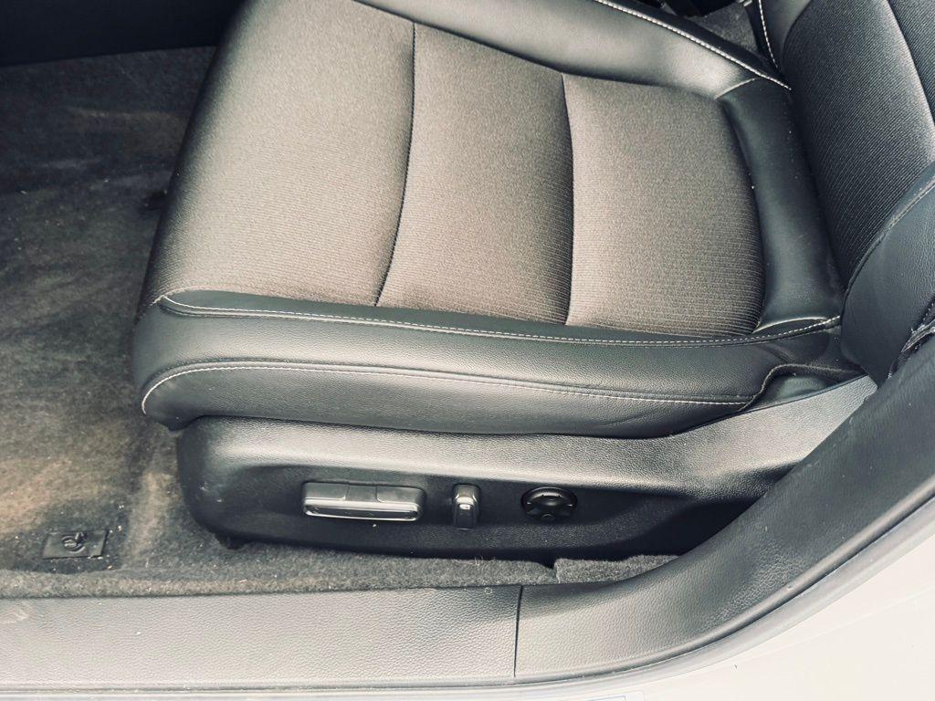 used 2022 Honda Accord Hybrid car, priced at $29,524