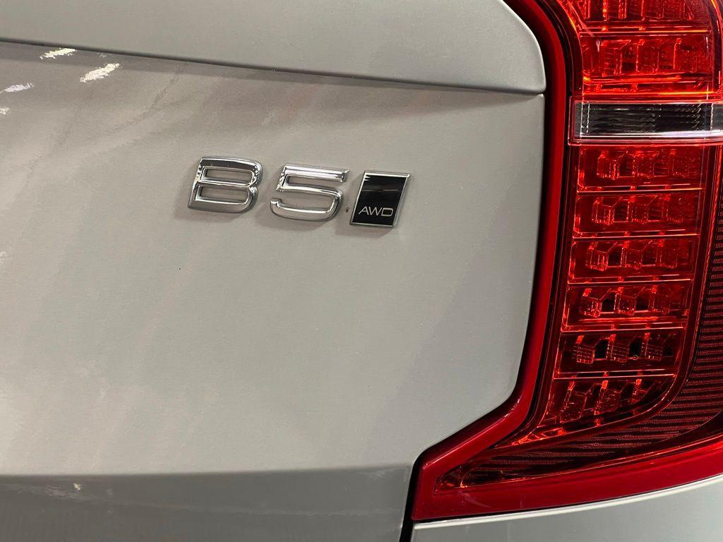 used 2024 Volvo XC90 car, priced at $37,373