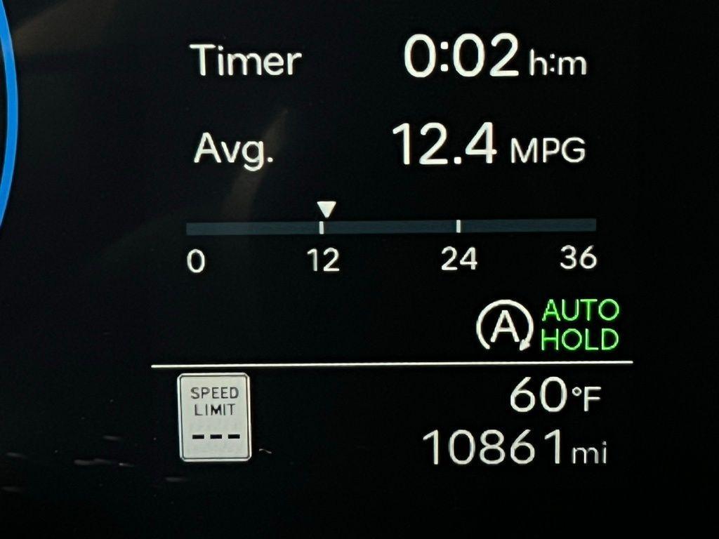 used 2024 Hyundai Santa Fe car, priced at $25,975