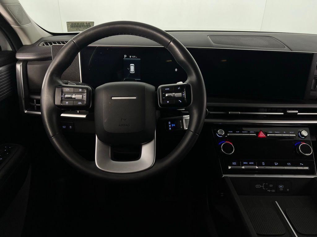 used 2024 Hyundai Santa Fe car, priced at $25,975