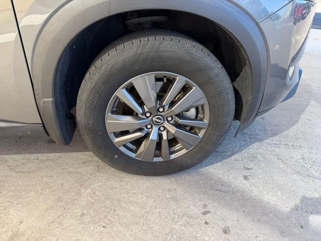 used 2022 Nissan Pathfinder car, priced at $27,736
