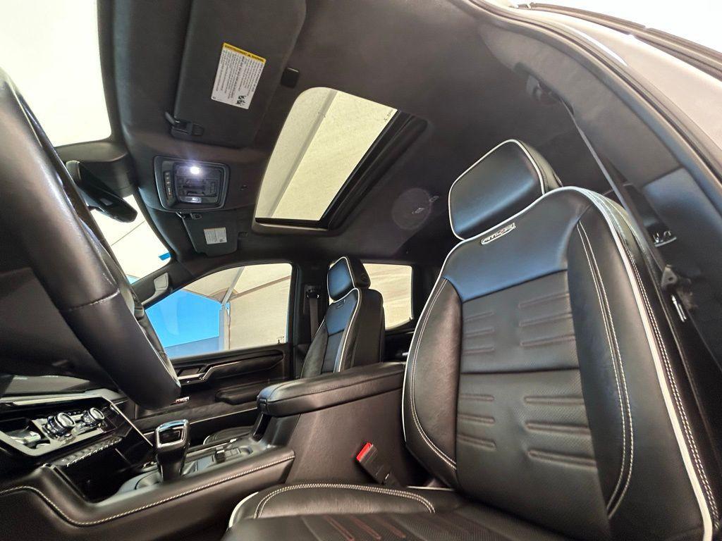 used 2022 GMC Sierra 1500 car, priced at $52,973