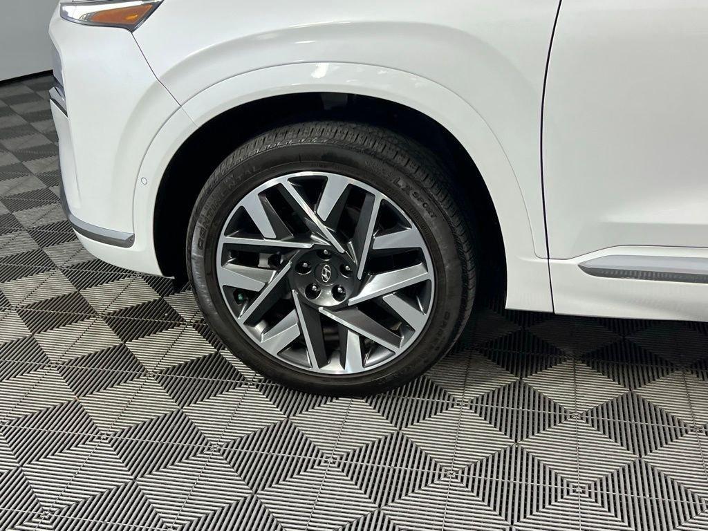 used 2023 Hyundai Santa Fe car, priced at $27,175