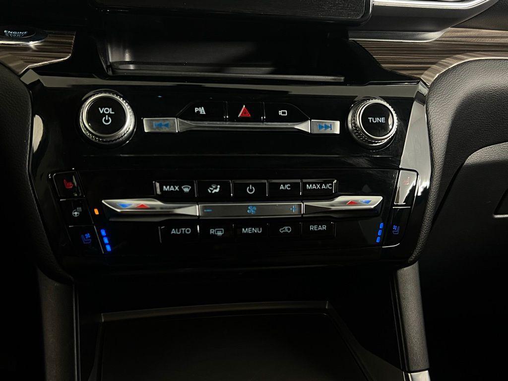 used 2023 Ford Explorer car, priced at $31,573