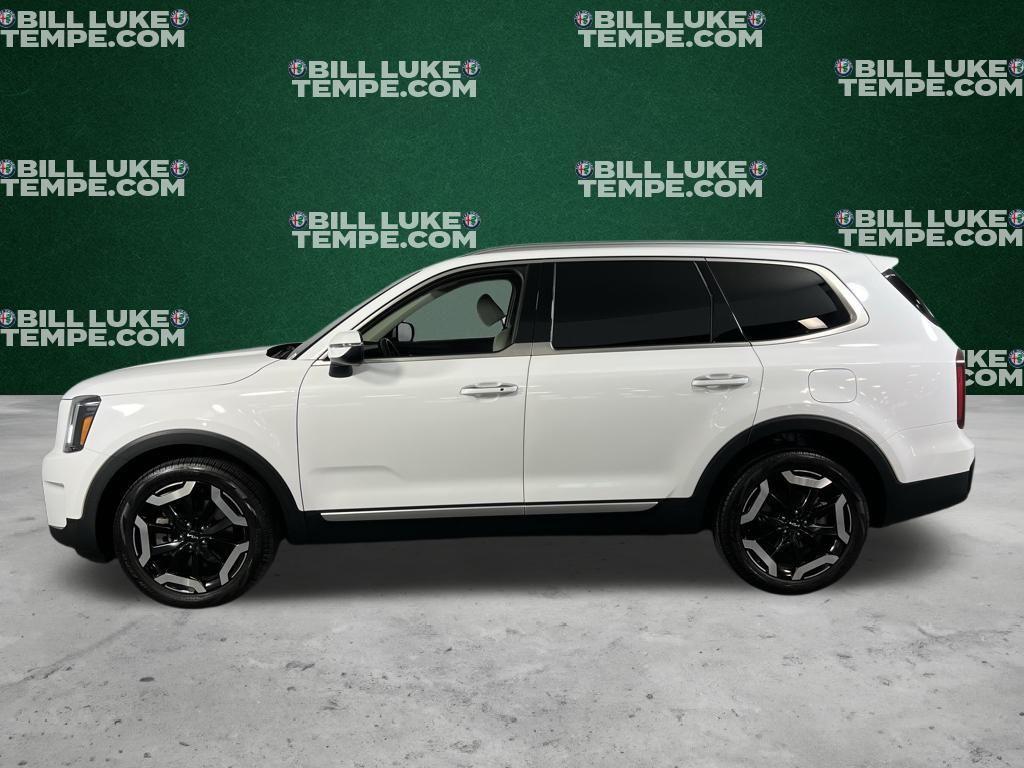 used 2023 Kia Telluride car, priced at $35,173