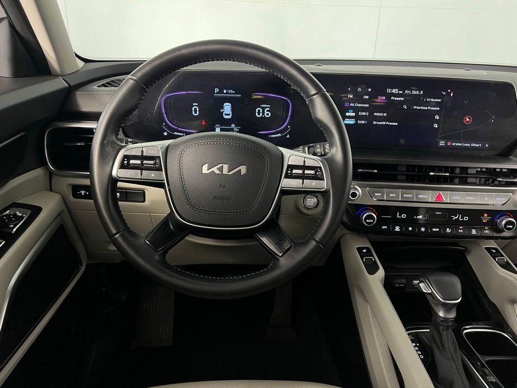 used 2023 Kia Telluride car, priced at $35,173
