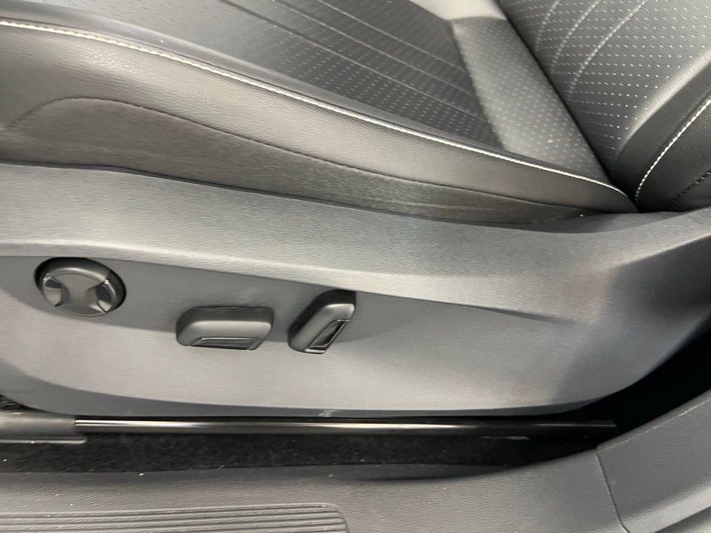 used 2022 Volkswagen Tiguan car, priced at $22,773