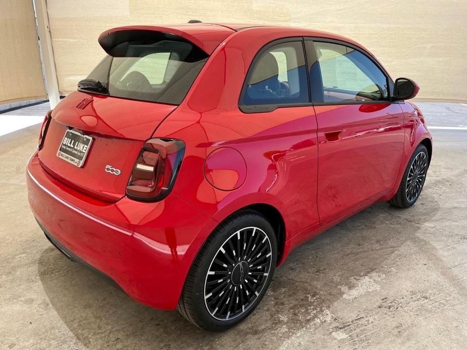 new 2024 FIAT 500e car, priced at $34,095