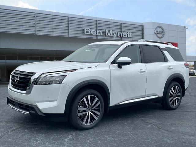 new 2025 Nissan Pathfinder car, priced at $48,422