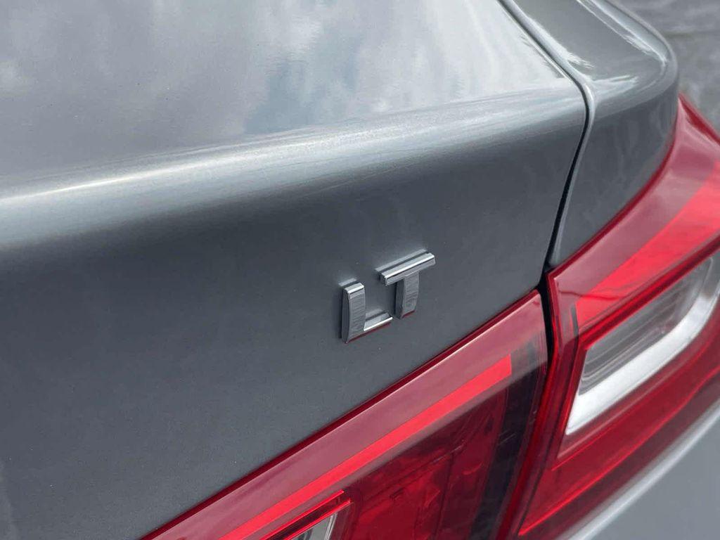 used 2024 Chevrolet Malibu car, priced at $20,977