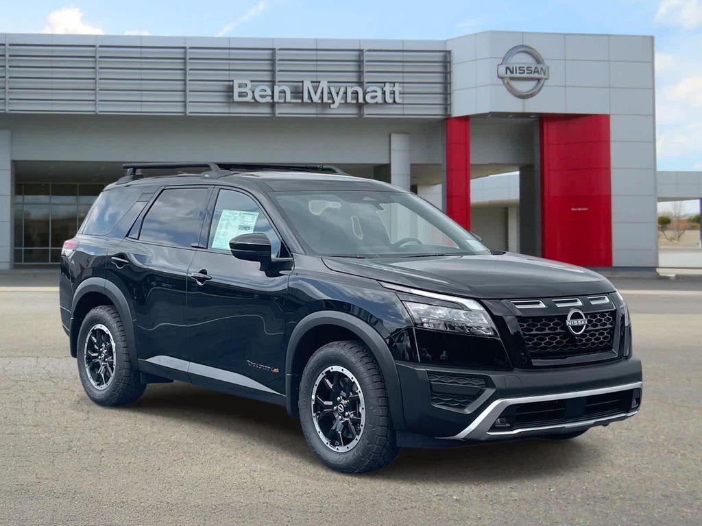 new 2025 Nissan Pathfinder car, priced at $43,836