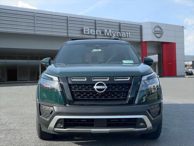new 2025 Nissan Pathfinder car, priced at $42,675