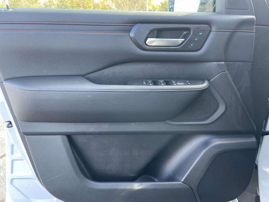 new 2026 Nissan Armada car, priced at $76,082