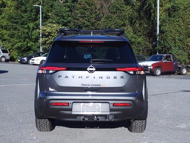 new 2024 Nissan Pathfinder car, priced at $41,931