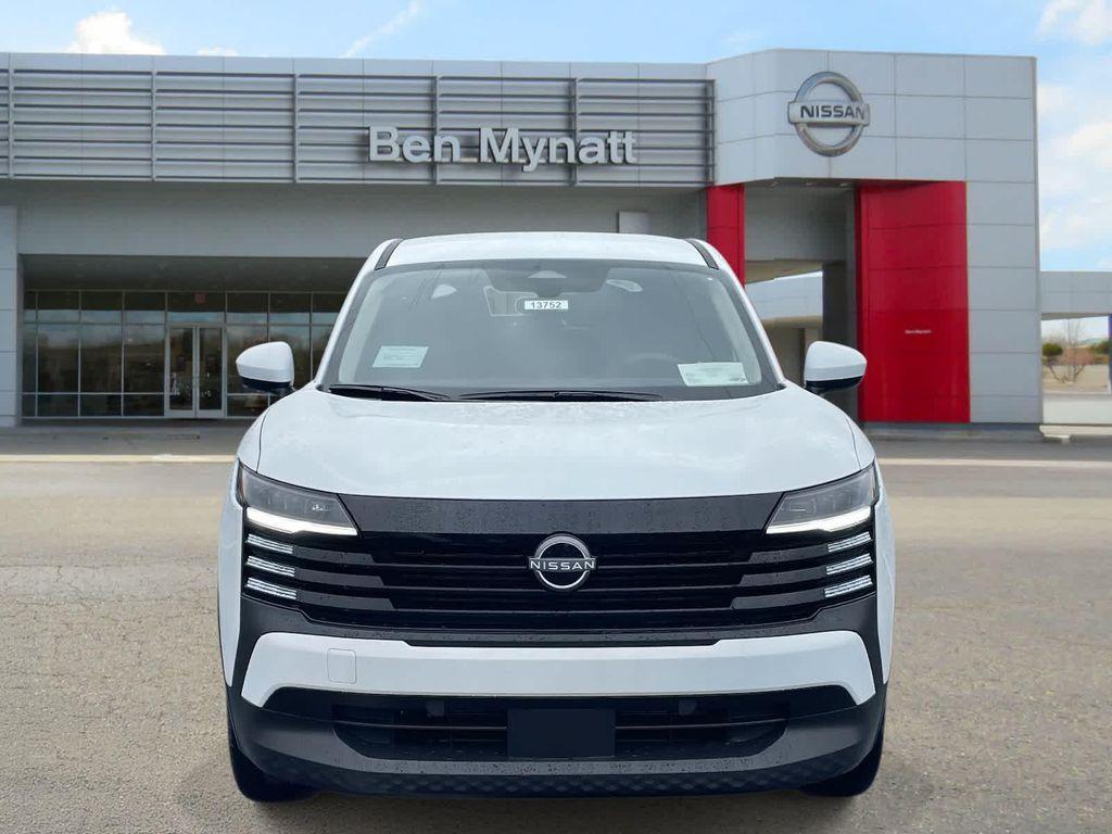 new 2025 Nissan Kicks car, priced at $24,760