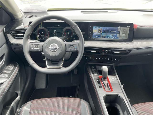 new 2025 Nissan Kicks car, priced at $29,990