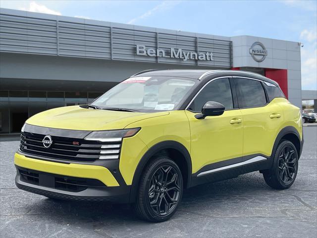 new 2025 Nissan Kicks car, priced at $29,990