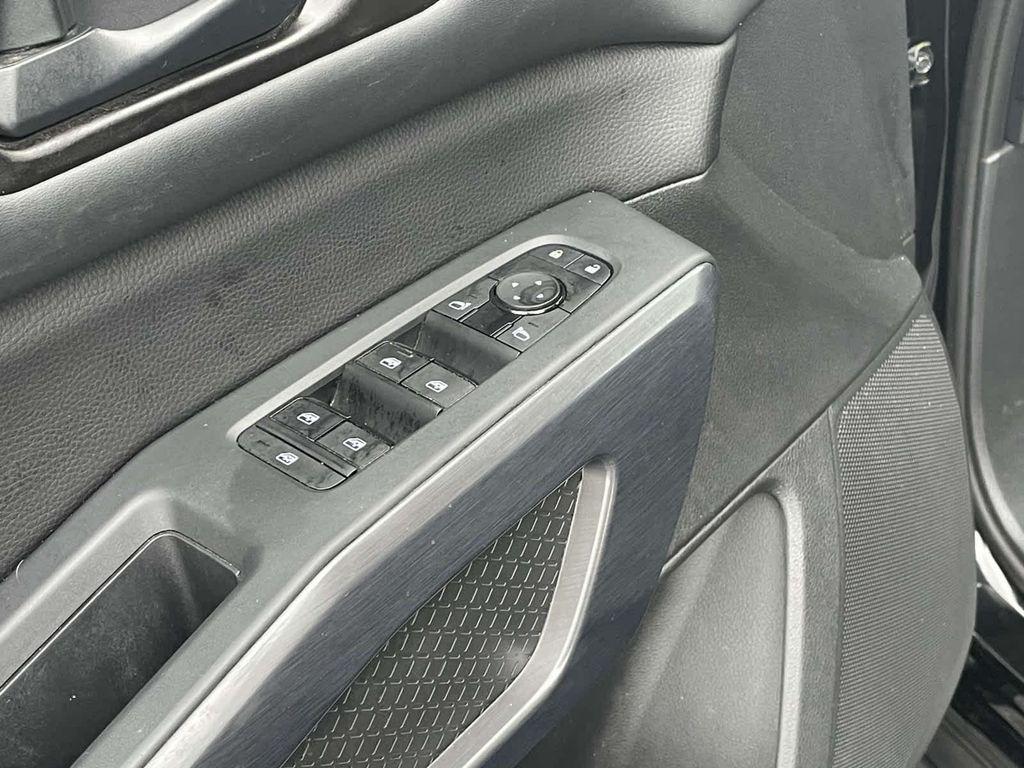 used 2023 Nissan Pathfinder car, priced at $31,988
