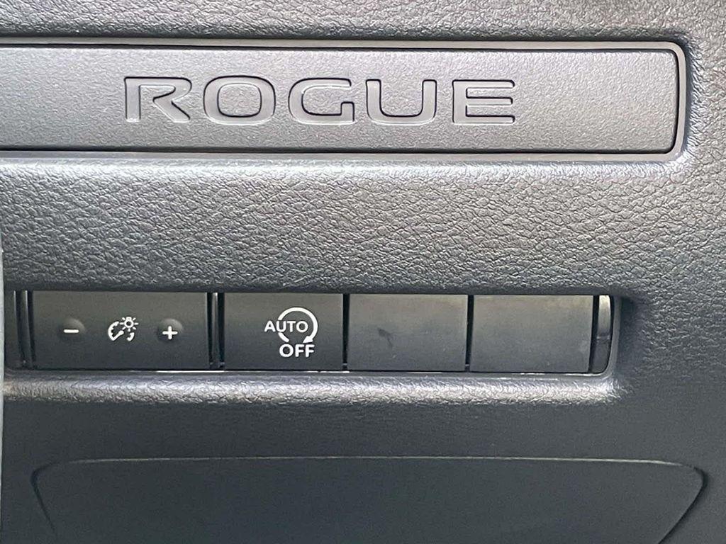 used 2025 Nissan Rogue car, priced at $25,997