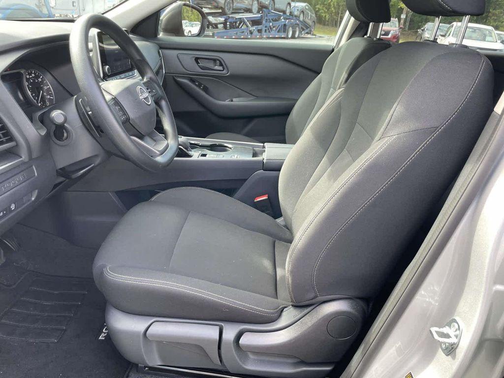 used 2025 Nissan Rogue car, priced at $25,997