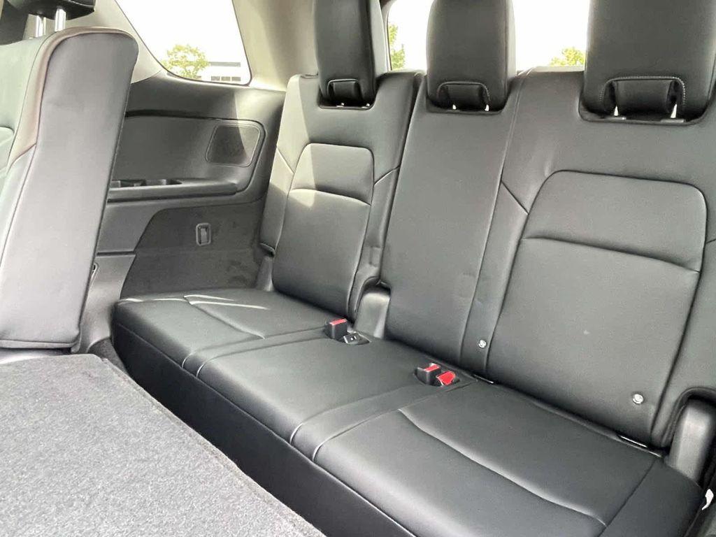 new 2025 Nissan Pathfinder car, priced at $46,510