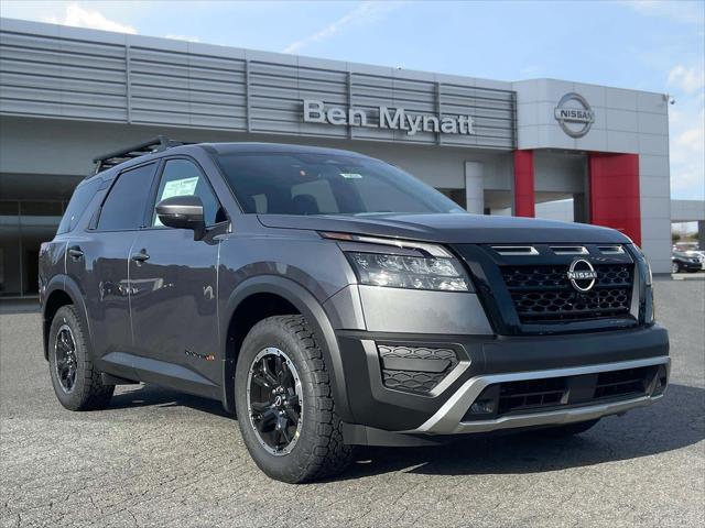 new 2025 Nissan Pathfinder car, priced at $43,009