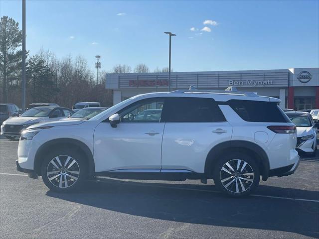 new 2025 Nissan Pathfinder car, priced at $50,380