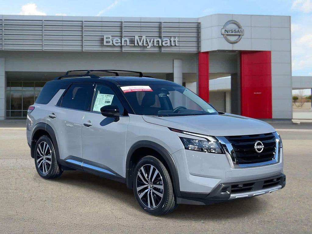 new 2025 Nissan Pathfinder car, priced at $51,075