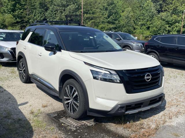 used 2024 Nissan Pathfinder car, priced at $42,999