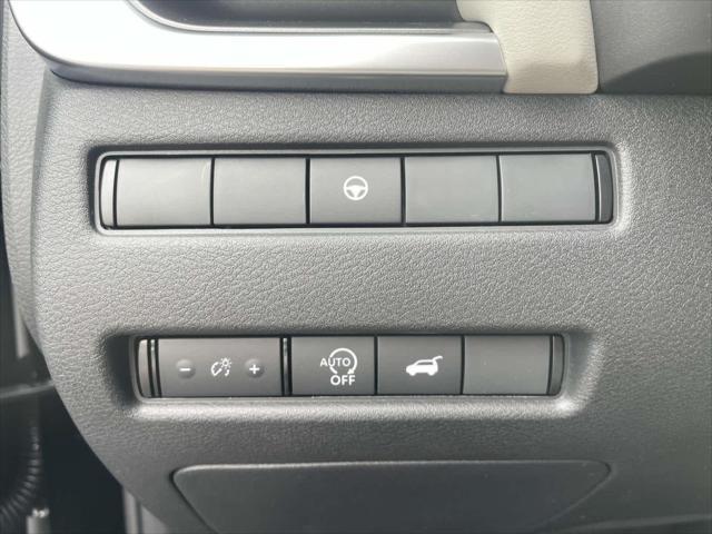 new 2025 Nissan Rogue car, priced at $29,275