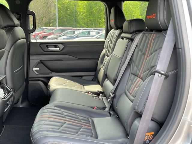 new 2025 Nissan Armada car, priced at $76,398