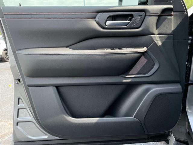 new 2025 Nissan Armada car, priced at $76,398