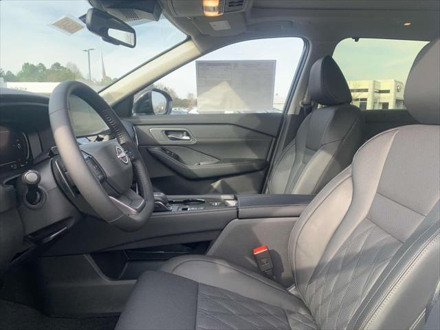 new 2025 Nissan Rogue car, priced at $44,158