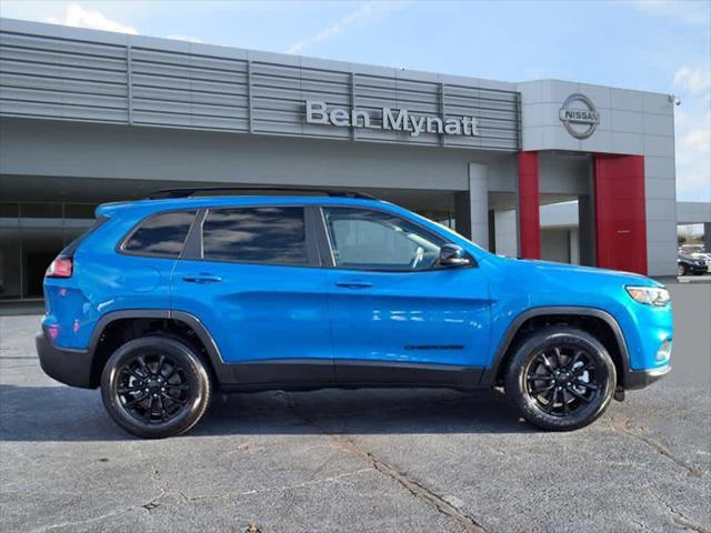 used 2023 Jeep Cherokee car, priced at $24,487