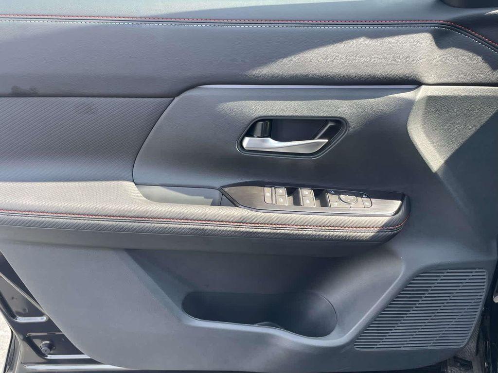 new 2025 Nissan Kicks car, priced at $26,572