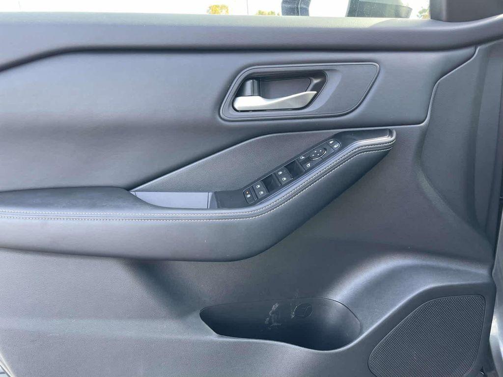 used 2024 Nissan Rogue car, priced at $23,988