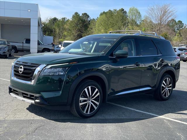 new 2025 Nissan Pathfinder car, priced at $48,829